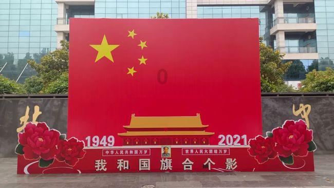 逃离黑砖房间